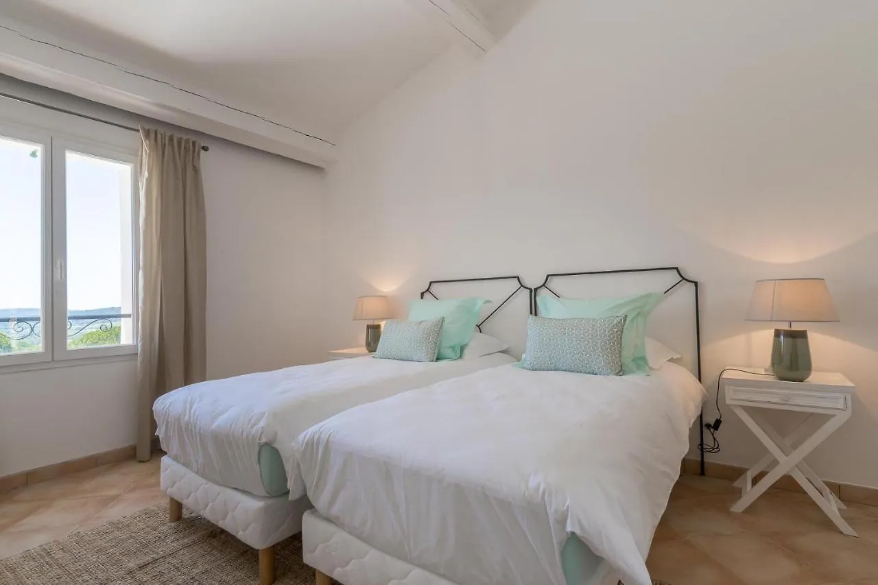 Villa Lauriers Roses Saint Tropez  Saint-Tropez